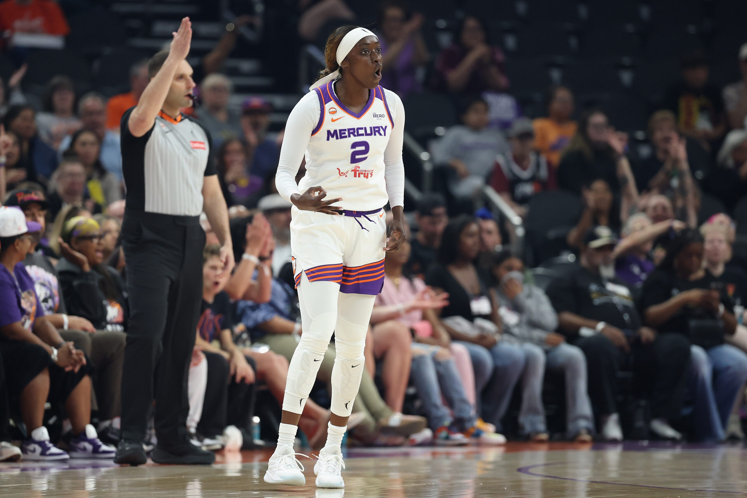 Mercury cruise to victory over Japan in final preseason game
